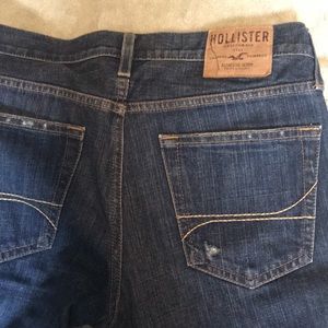 Hollister distressed men’s jeans